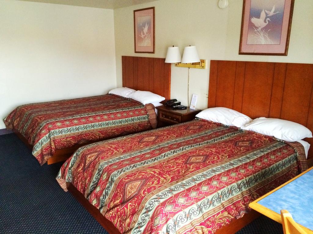 Motel Edgewood Quarto foto